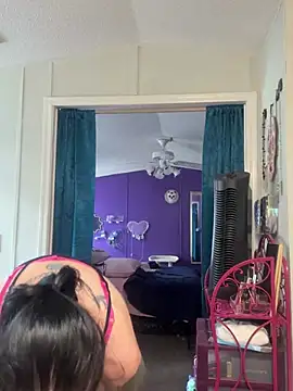 Snapshot of lolabunny9 chatting on March 7, 2025, 1:29 pm lolabunny9 online show from March 7, 2025, 1:29 pm