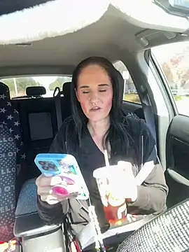 Snapshot of lolabunny9 chatting on March 11, 2025, 4:07 pm lolabunny9 online show from March 11, 2025, 4:07 pm