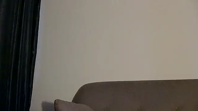 katt008 online show from December 29, 2024, 3:33 am