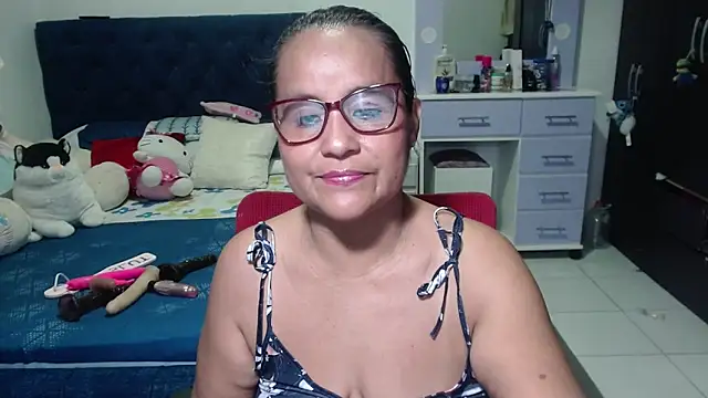 pervert mommy  online show from December 1, 2025, 10:53 am