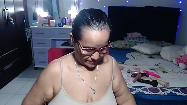 Snapshot of pervert_mommy_ chatting on June 24, 2026, 10:58 am pervert mommy online show from June 24, 2026, 10:58 am