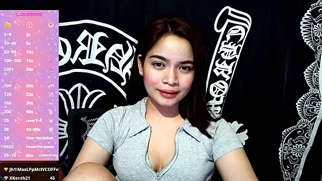 Snapshot of _preciousmoira_ chatting on May 10, 2026, 12:32 pm preciousmoira online show from May 10, 2026, 12:32 pm