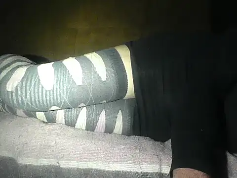 Snapshot of Kissingplay chatting on October 3, 2025, 7:55 pm Kissingplay online show from October 3, 2025, 7:55 pm