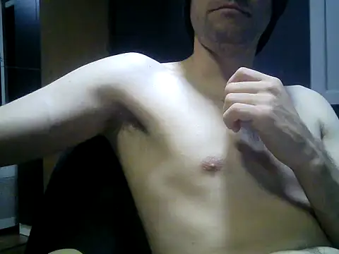 gauchors20 online show from December 14, 2025, 2:06 am