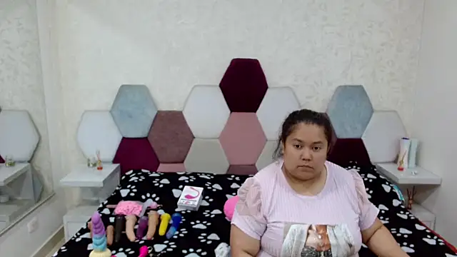 Snapshot of angel_blue chatting on March 24, 2026, 2:55 pm angel blue online show from March 24, 2026, 2:55 pm