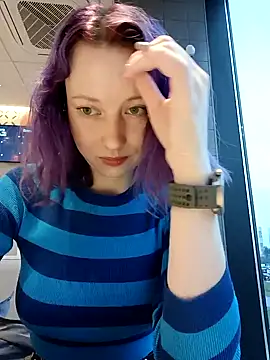 Frost foxy online show from December 3, 2024, 8:16 am