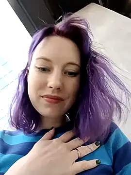 Frost foxy online show from December 31, 2024, 8:37 am