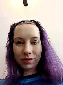 Frost foxy online show from February 13, 2025, 9:20 am