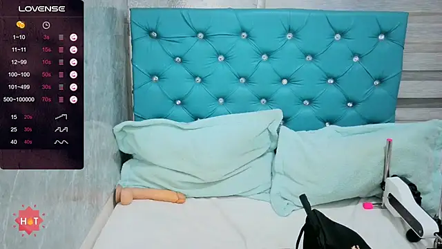 MAARYMOON online show from January 9, 2026, 11:13 am