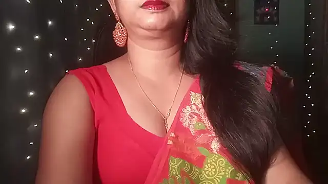 Snapshot of YourModhu chatting on June 24, 2026, 6:18 pm YourModhu online show from June 24, 2026, 6:18 pm
