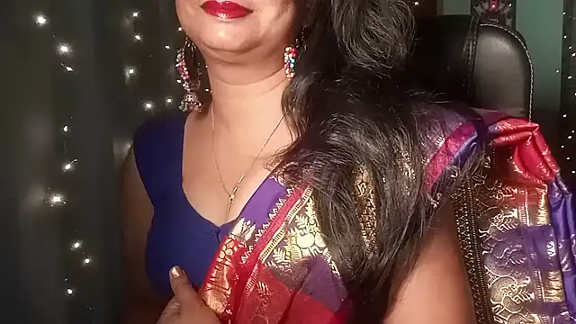 Snapshot of YourModhu chatting on June 27, 2026, 5:51 pm YourModhu online show from June 27, 2026, 5:51 pm