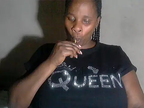 Snapshot of Choco-Coco10 chatting on November 6, 2025, 3:24 pm Choco-Coco10 online show from November 6, 2025, 3:24 pm