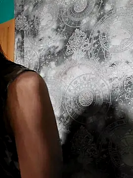 Snapshot of Melissa_Fane chatting on December 19, 2025, 11:06 am Melissa Fane online show from December 19, 2025, 11:06 am