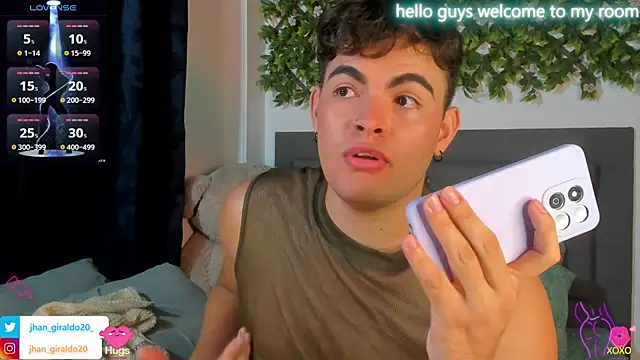 Snapshot of kamii_22 chatting on November 9, 2025, 12:31 am kamii 22 online show from November 9, 2025, 12:31 am