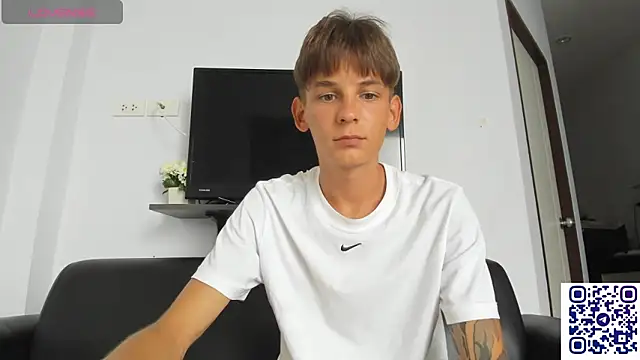 MiracleCam online show from February 8, 2026, 8:18 am