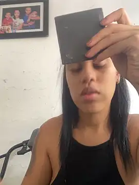 AlondraDiossa03 online show from February 20, 2025, 5:51 pm