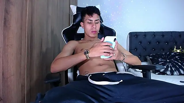 AlanNaughty online show from March 15, 2025, 12:04 am