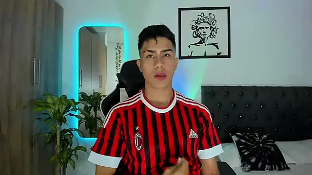 AlanNaughty online show from November 29, 2025, 12:02 am