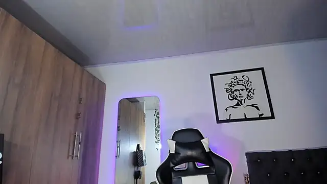 AlanNaughty online show from January 14, 2026, 11:53 pm