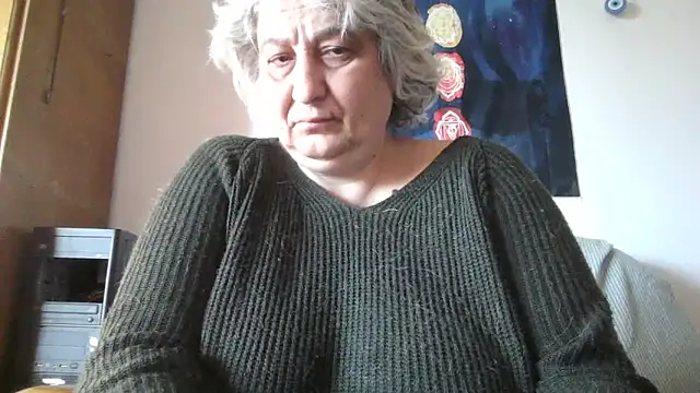 ExquisiteMature online show from April 28, 2026, 4:39 am