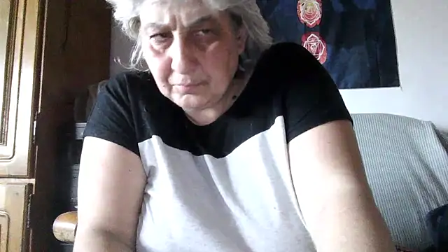ExquisiteMature online show from May 5, 2026, 2:58 pm