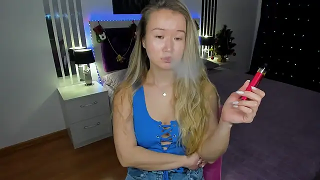 PollyOcean online show from December 19, 2025, 10:55 am