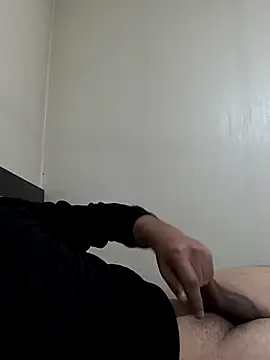 Snapshot of Mahmut_34_34_ chatting on December 16, 2025, 1:49 pm Mahmut 34 34 online show from December 16, 2025, 1:49 pm