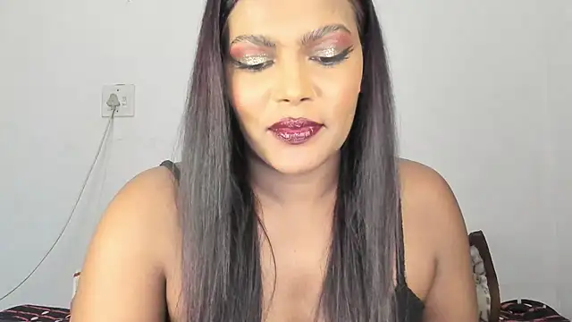 MySweetBitch143 online show from January 8, 2025, 2:25 pm