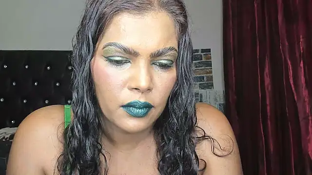 MySweetBitch143 online show from February 12, 2025, 10:14 am