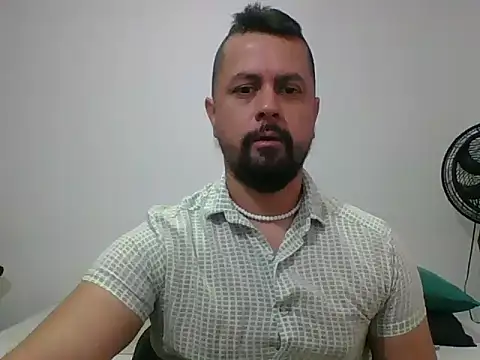 TRIISTAN KING10 online show from January 15, 2026, 4:11 pm