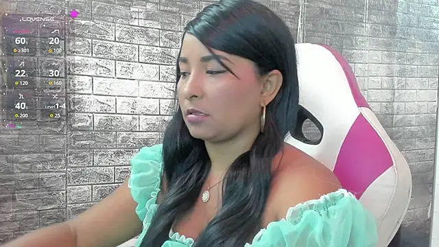 paola ih online show from July 8, 2026, 2:21 pm