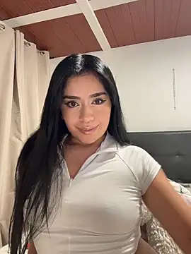 Aura Owl online show from March 14, 2026, 4:18 am