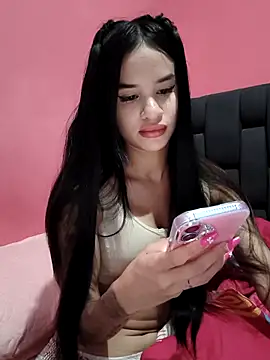Snapshot of secretgreisy_ chatting on April 20, 2026, 1:08 am secretgreisy online show from April 20, 2026, 1:08 am