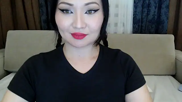 Snapshot of DanyMin chatting on November 21, 2025, 7:40 am DanyMin online show from November 21, 2025, 7:40 am