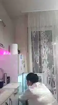 AlexandraGiogio online show from January 8, 2025, 6:20 pm