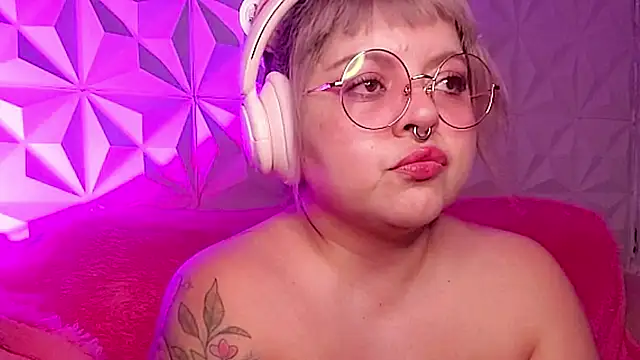 Satyn doll online show from November 6, 2025, 12:22 am