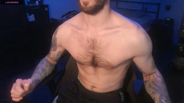 SexxxyLouis online show from November 4, 2025, 9:19 am