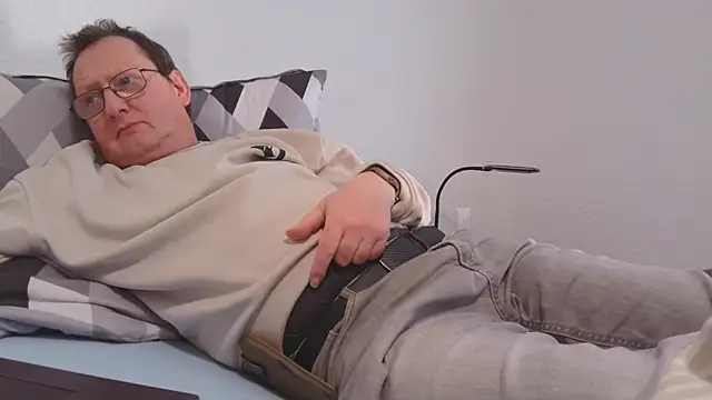 shymanhn online show from March 4, 2026, 12:33 pm