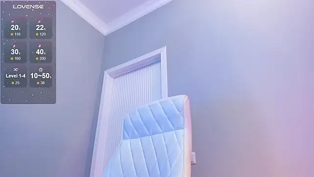 akura011 online show from October 30, 2025, 5:53 am