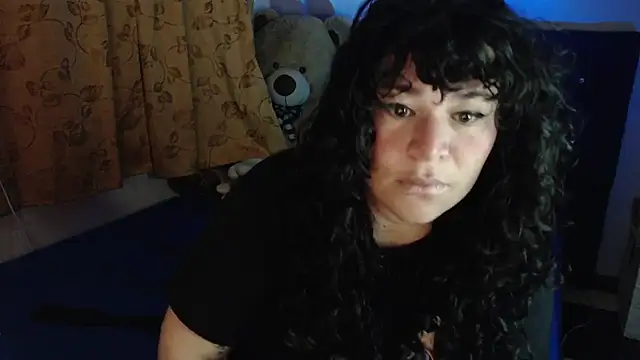 ANGELIQUE KLANE online show from January 14, 2026, 1:39 pm