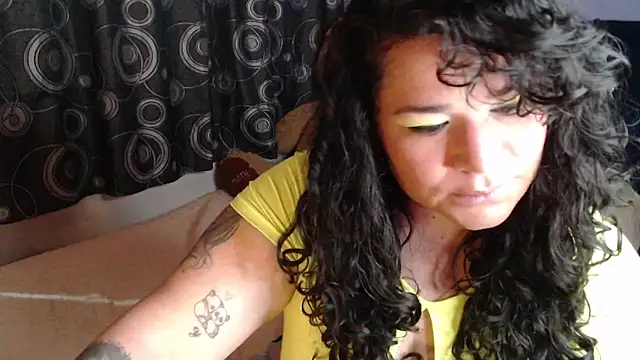 Snapshot of ANGELIQUE_KLANE chatting on May 13, 2026, 7:55 pm ANGELIQUE KLANE online show from May 13, 2026, 7:55 pm