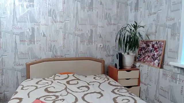 GinaQSoul online show from November 19, 2025, 8:58 am