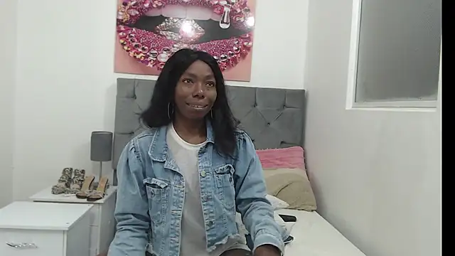 kirajohnson online show from February 18, 2026, 11:22 pm