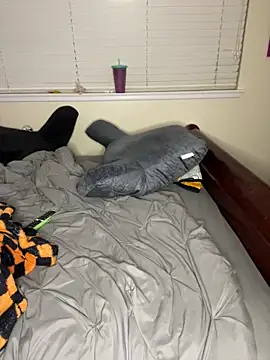 Snapshot of Kira_tattoo chatting on January 10, 2025, 5:26 am Kira tattoo online show from January 10, 2025, 5:26 am