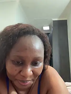 Snapshot of Bootyliciouse21X chatting on December 1, 2025, 2:38 am Bootyliciouse21X online show from December 1, 2025, 2:38 am