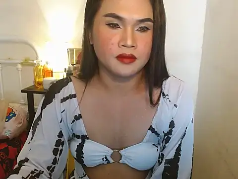 JustineBIGCUM online show from November 10, 2025, 8:35 am