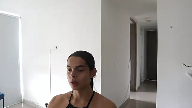  Vahos  online show from March 18, 2025, 6:15 pm