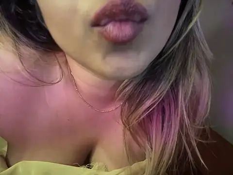  neesha 414  online show from January 18, 2025, 9:02 pm