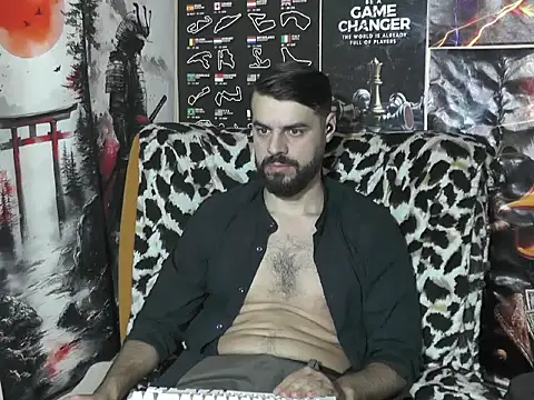 Snapshot of 00george chatting on November 20, 2025, 8:52 pm 00george online show from November 20, 2025, 8:52 pm