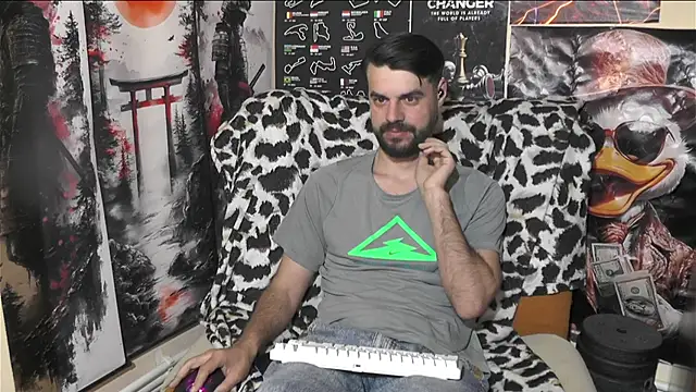 00george online show from April 24, 2026, 7:11 am